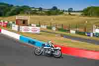 Vintage-motorcycle-club;eventdigitalimages;mallory-park;mallory-park-trackday-photographs;no-limits-trackdays;peter-wileman-photography;trackday-digital-images;trackday-photos;vmcc-festival-1000-bikes-photographs